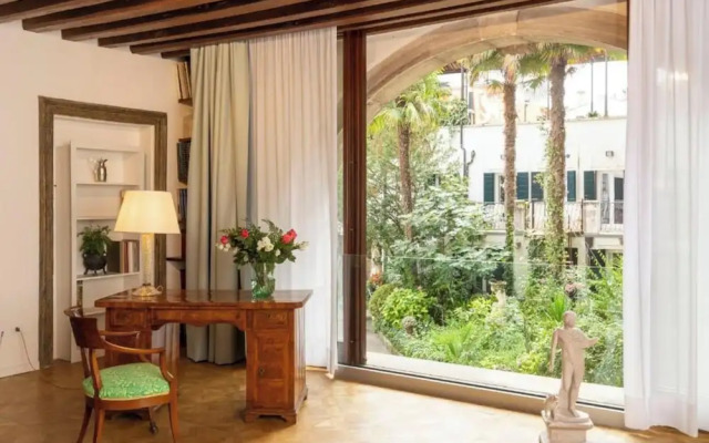 Mocenigo Grand Canal Luxury Suites