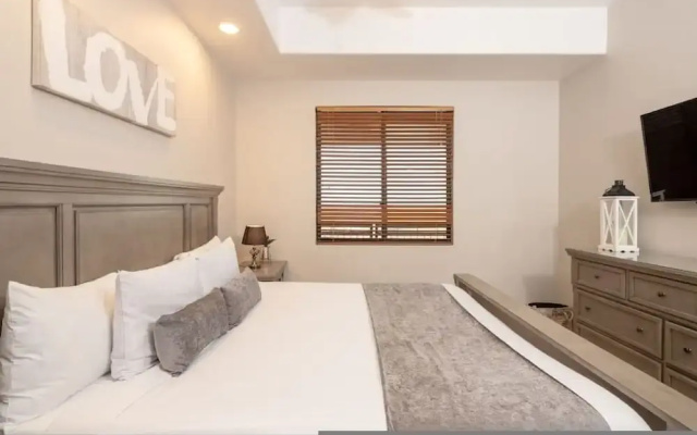 Luxury Las Palomas Oceanview Condo - Phase 2