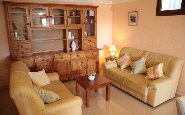 Villa Angeles Canovas Nerja