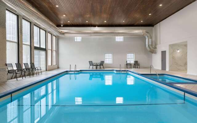 Days Inn by Wyndham Saint John New Brunswick