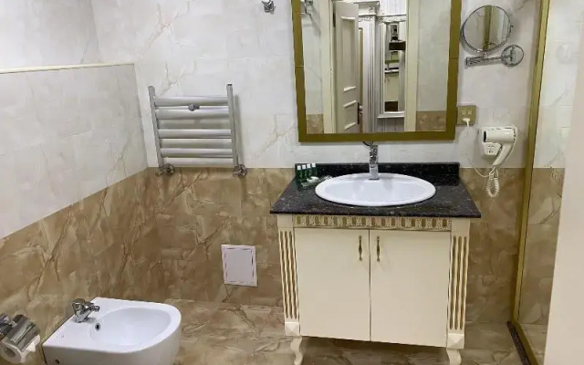 Premier Palace Apartment 1 Br Ggi