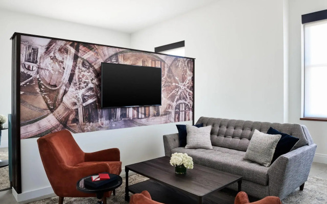 Detroit Foundation Hotel