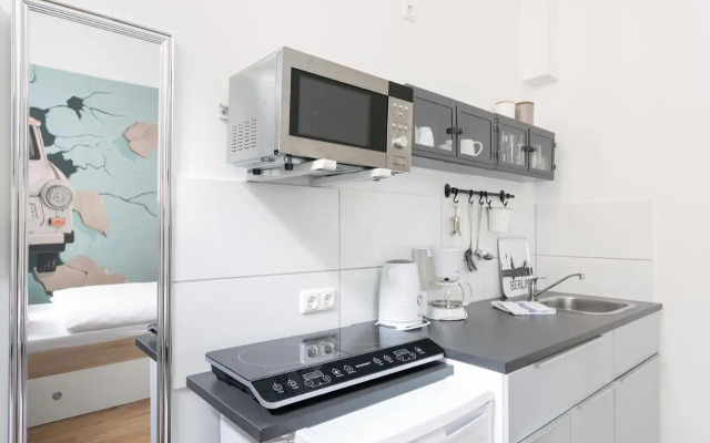 Studio Apartment for 3