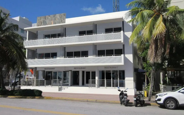 SoBe 12th and Ocean Suites