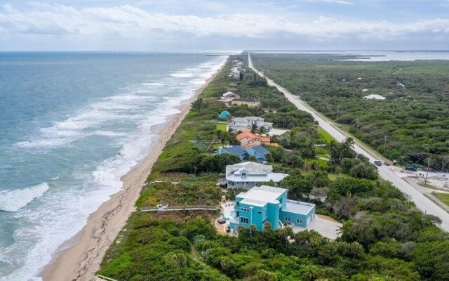 Melbourne Beach Oceanfront Villa w/ Pool