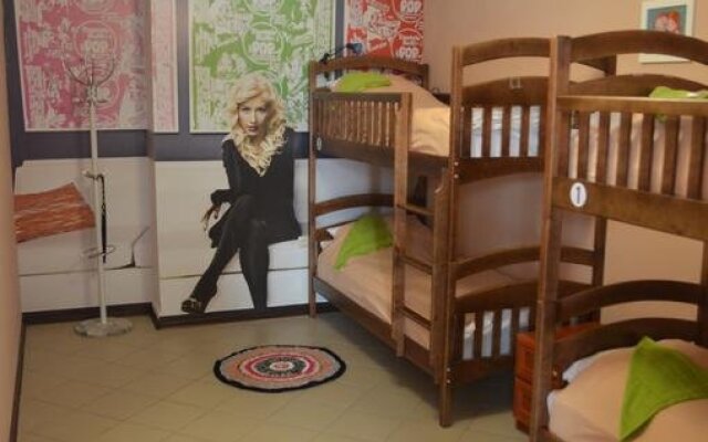 Fainyi Hostel