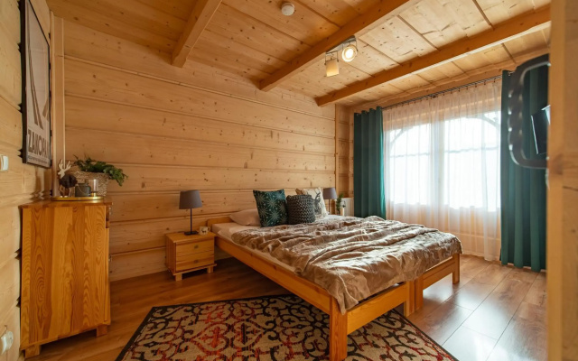 Apartamenty Willa Olsza - wood house & mountain view