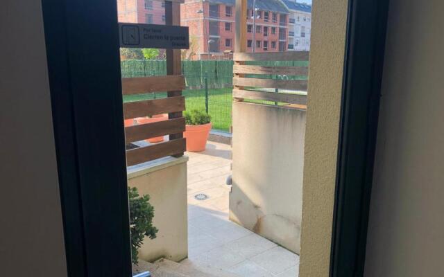 Apartamento para 6 personas con piscina y paddle