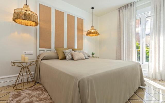 Exclusive 5BD apartment in down town Granada. Recogidas II