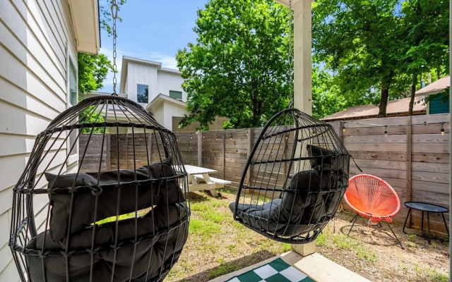 Stunning Centrally Located FUN 3BR Home