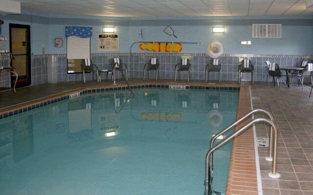 Hampton Inn & Suites Bolingbrook