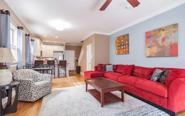 917 S 8th St. · Stylish 3 bedroom home in Bella Vista