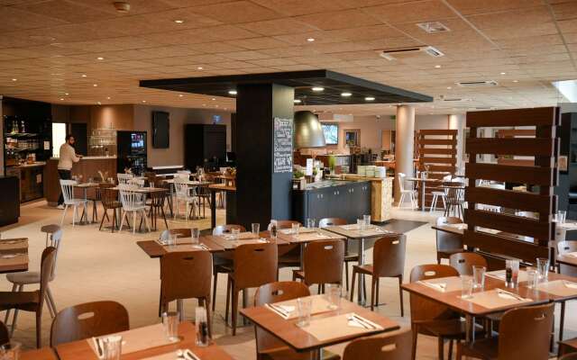 Campanile Paris CDG Airport Villepinte