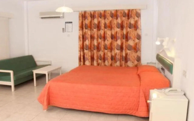 Seagull Hotel
