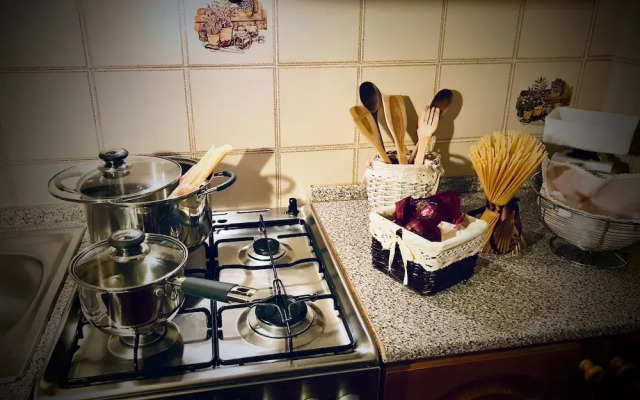 Nel quartiere a casa di Silvia