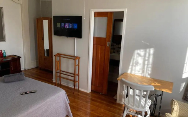 Heath Villa - private room