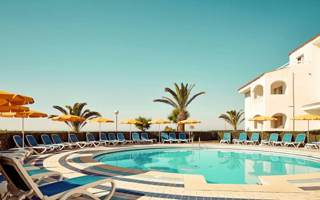 Apartmentos Globales Marina