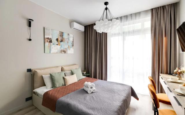 Home24 on Lobanovsky Les street 11