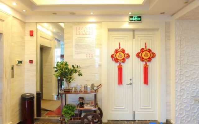 Nantong White-collar INN