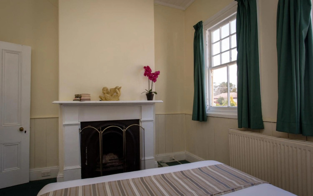 La Maison Boutique – Guest Rooms – Sydney