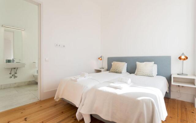 Chiado Studio and One-Bedroom Apartment - by LU Holidays