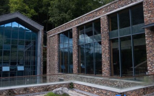 Shoudan Hotel