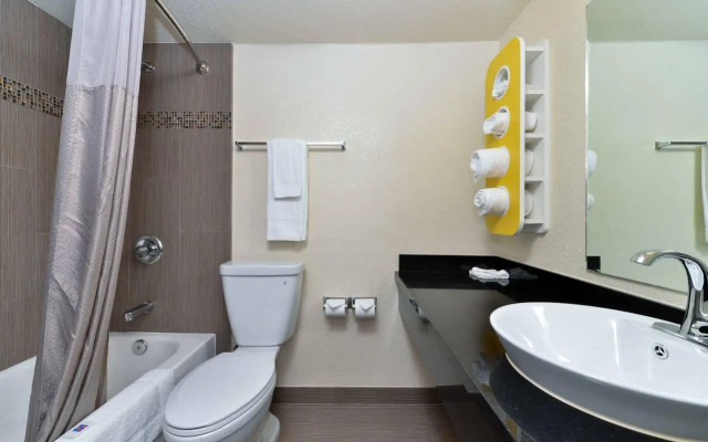 Days Inn by Wyndham Brawley