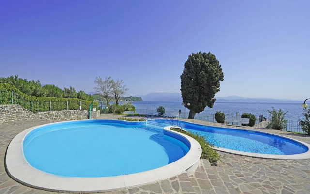 San Sivino 55 con Piscina by Wonderful Italy