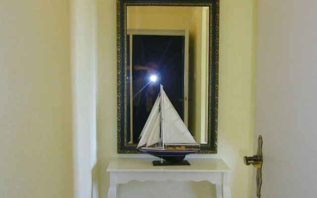 Sunlit Apartment with Garden in Steffenshagen