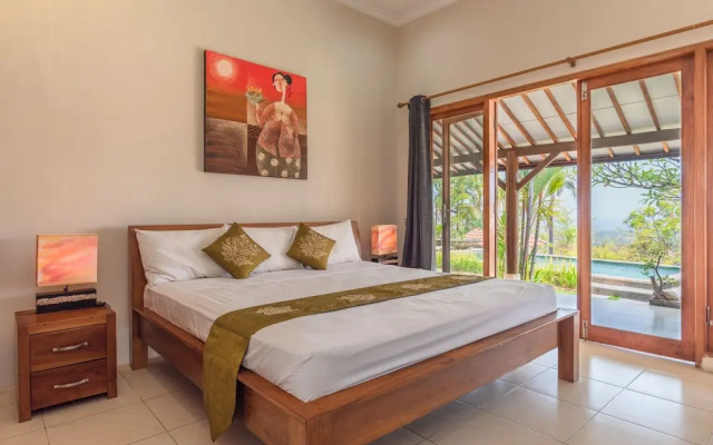 Villa Lotus Kayuputih