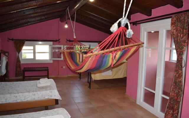 Private Villa AKOBARA, 2km from city center