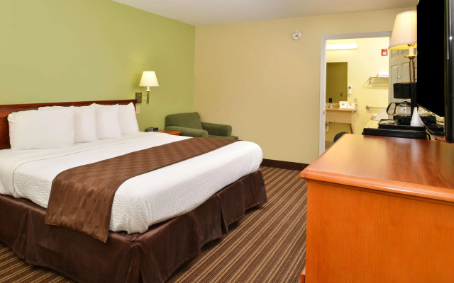 Americas Best Value Inn & Suites University Ave