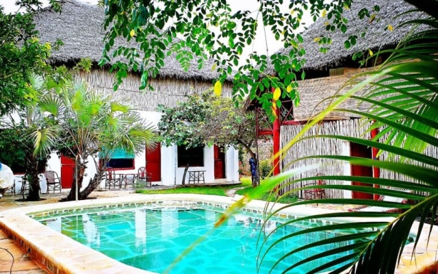 Diani Hostel