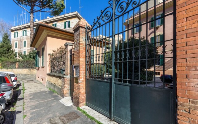 New Vaticano Apartment