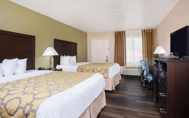 Baymont by Wyndham Lake City I-75