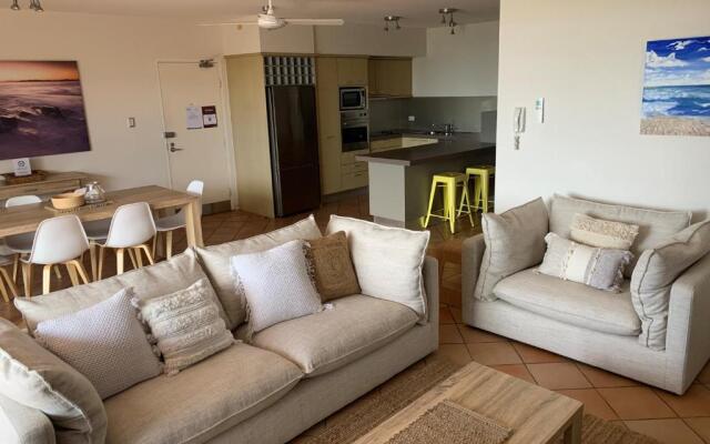 Aqua Promenade Beachfront Apartments