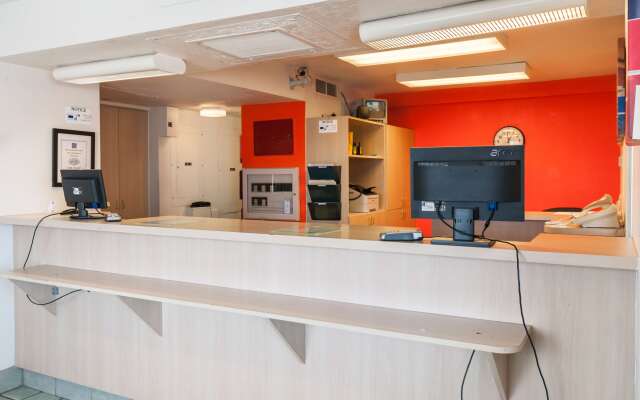 Motel 6 Green River, UT