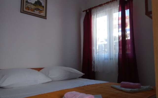 Apartments Rafael