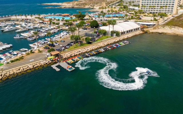 Mövenpick Hotel Beirut