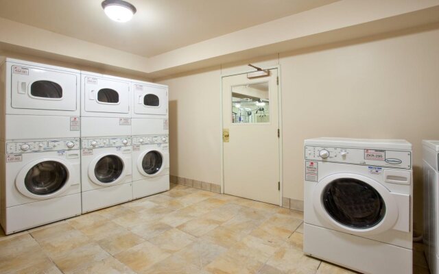 Staybridge Suites, Lincolnshire by IHG