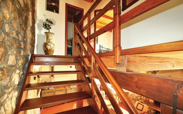 Amazing Home in Kastelir With 3 Bedrooms and Wifi