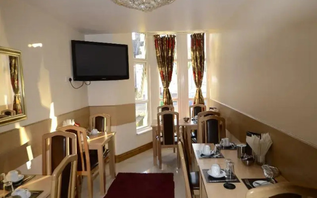 Britannia Inn Hotel