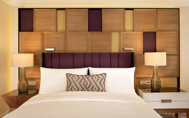 The Ritz-Carlton, Berlin