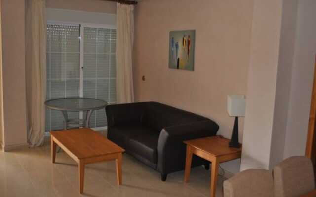 Playa Golf R6 Grd Flr Apartment And Comm Pool P247