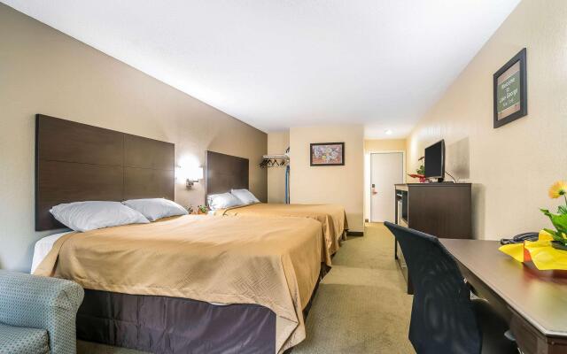 Rodeway Inn Lake George Outlets