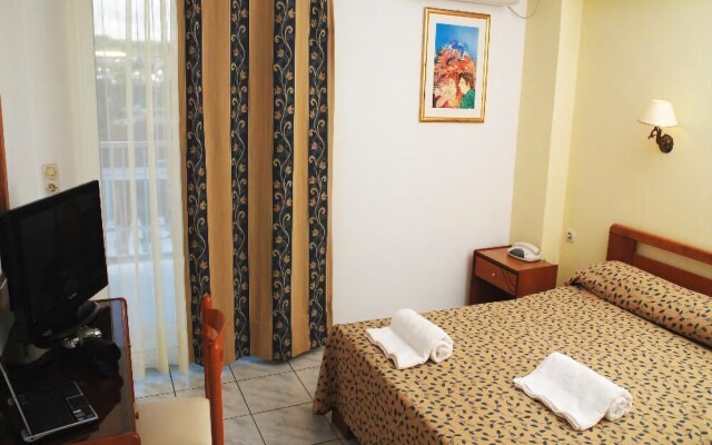 Planos Apart Hotel