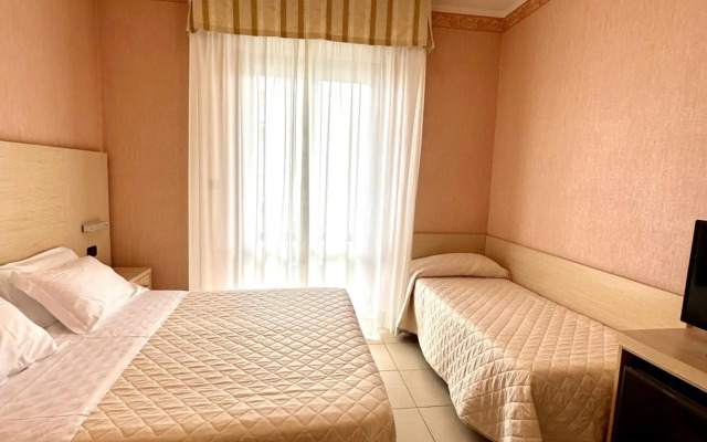Hotel Metropole