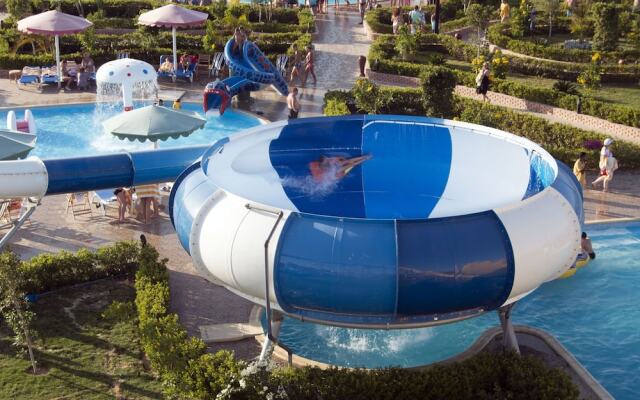 Mirage Aqua Park Resort