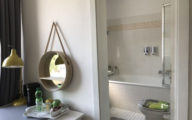 Hotel Krone - Weser Perle