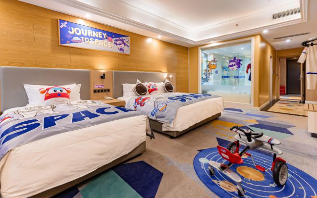 Holiday Inn Express Chengdu Tianfu Square by IHG
